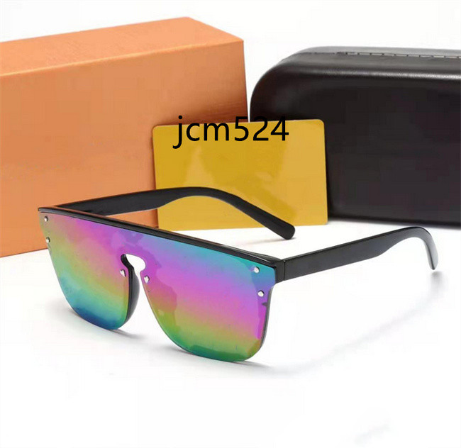 Wholesale Designer Sunglasses Original Eyeglasses Outdoor Shades PC Frame Fashion Classic Lady Mirrors for Women and Men Glasses Unisex 9X4HH
Wholesale Designer Sunglasses Original Eyeglasses Outdoor Shades PC Frame Fashion Classic Lady Mirrors for Women and Men Glasses Unisex 9X4HH