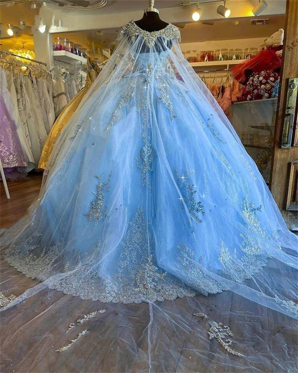 Tulle Quinceanera Dresses Ball Birthday Party Dress Lace Up Graduation Gown vestidos de 2025 With Cape