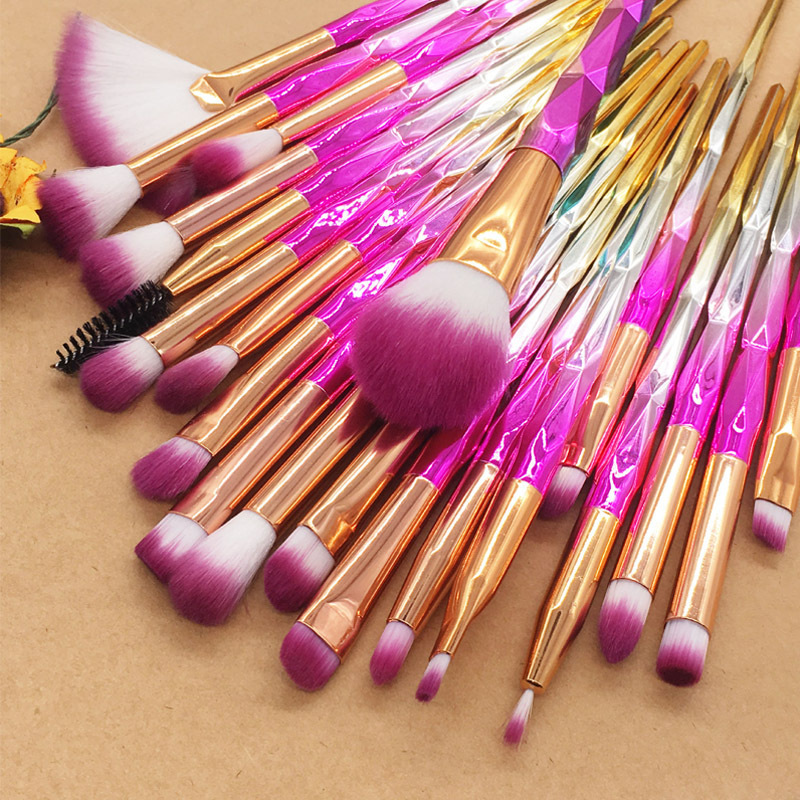 20pcs Diamond Makeup Brush Set Professional Cosmetics Brushes Foundation Blush Eyeshadow Contour Beauty Make Up Tool 220623