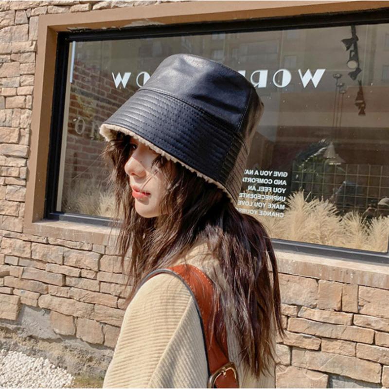 Berets Winter Bucket Hat Pu Leather Warm Lamb Velvet Double-sided Korean Wild Basin Men And Women General HatBerets, 03
Berets Winter Bucket Hat Pu Leather Warm Lamb Velvet Double-sided Korean Wild Basin Men And Women General HatBerets, 03
