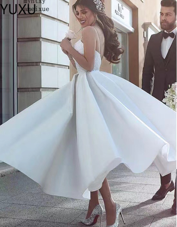 2022 Latest Strap Ruched Tulle Sweep Train Corset Backless Simple Bridal Gowns Custom Made Ball Gown Wedding Dresses 0510