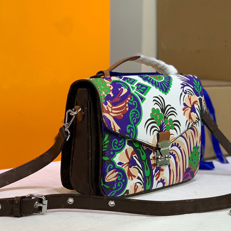 High Quality Messenger Bag Metis Handbag Purse Women Crossbody Bags Genuine Leather Classic Letter Floral Printed Totes 01, Red
High Quality Messenger Bag Metis Handbag Purse Women Crossbody Bags Genuine Leather Classic Letter Floral Printed Totes 01, Red