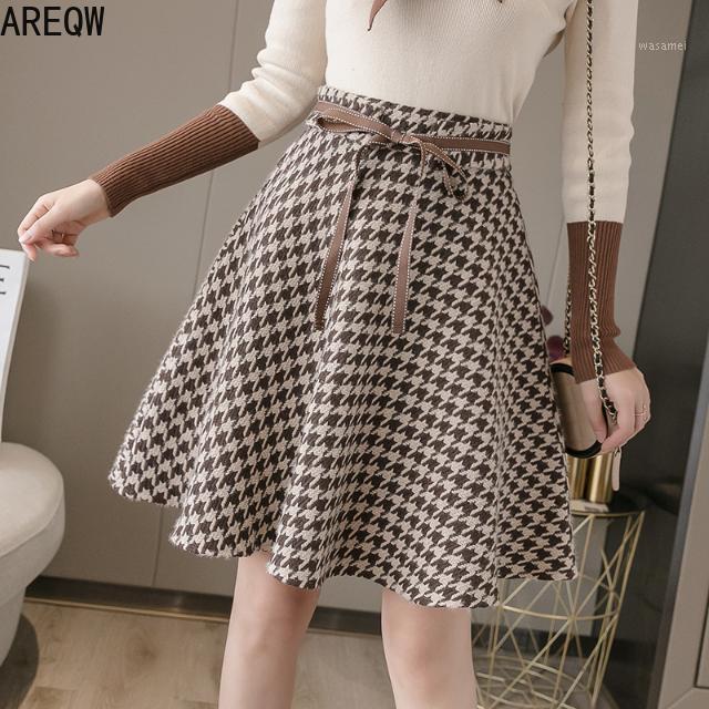 Houndstooth Woolen Pleated Skirt Women's Autumn Winter High Waist A- Line College Style Skirts, Khaki
Houndstooth Woolen Pleated Skirt Women's Autumn Winter High Waist A- Line College Style Skirts, Khaki