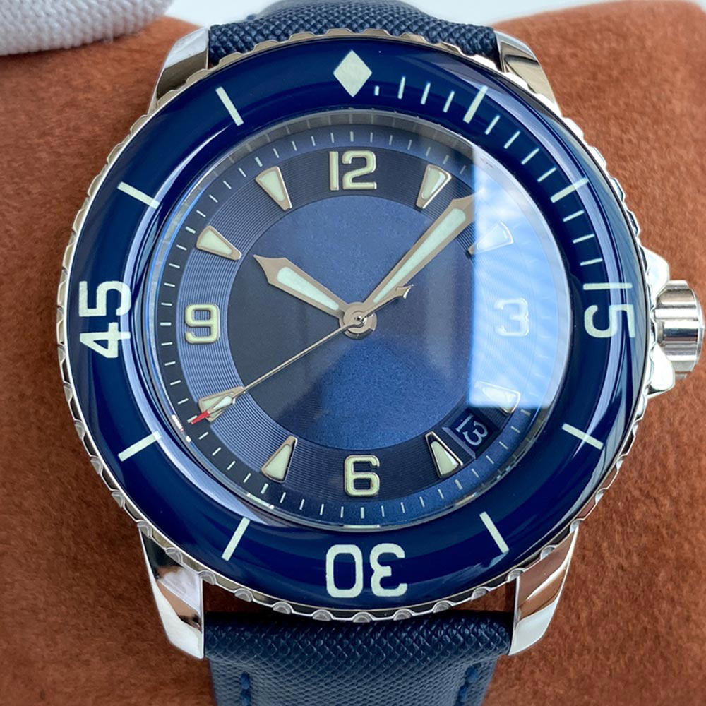 Business Watch Mens Automatic Mechanical Wristwatches Waterproof Luminous 41mm Sapphire Watches Montre de Luxe, Colour 3
Business Watch Mens Automatic Mechanical Wristwatches Waterproof Luminous 41mm Sapphire Watches Montre de Luxe, Colour 3