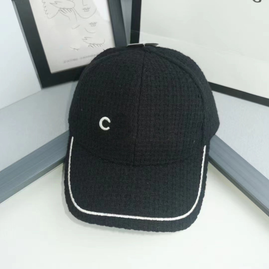 Black And White Baseball Cap Designer Casual Unisex Couple Hat Luxury Fashion Women Men Casquette Fitted Hats Women Beanie D2109296HL
Black And White Baseball Cap Designer Casual Unisex Couple Hat Luxury Fashion Women Men Casquette Fitted Hats Women Beanie D2109296HL