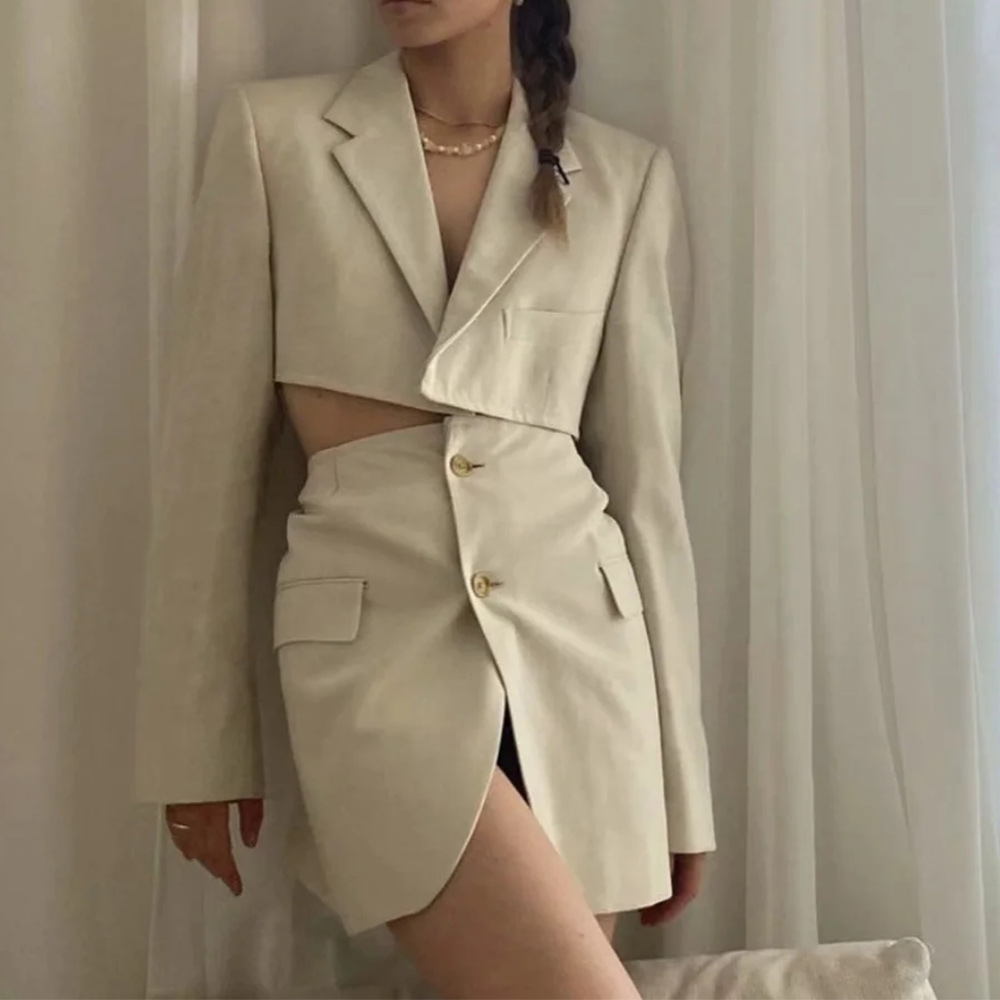 T054 Northflow Matching Elegant Women Wear Blazer Skirts Women England style Navel Exposed Short Empire Blazer Feminino Femme Two Piece Set, White
T054 Northflow Matching Elegant Women Wear Blazer Skirts Women England style Navel Exposed Short Empire Blazer Feminino Femme Two Piece Set, White