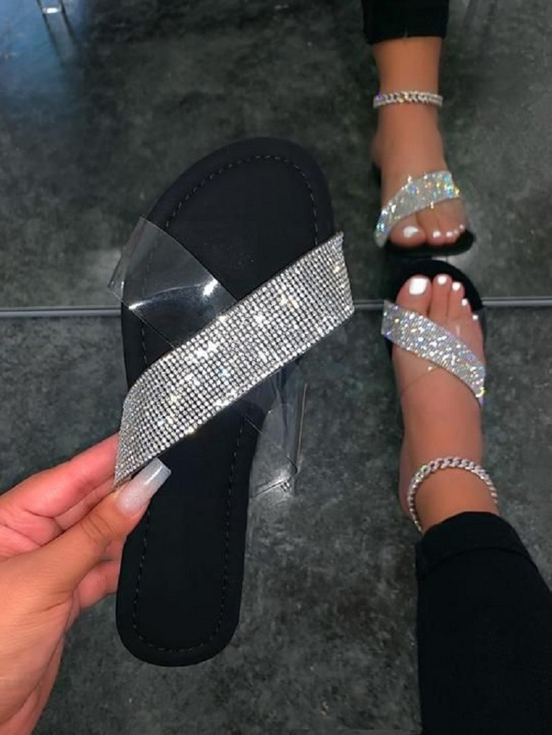 Outdoor Summer Criss Cross Slipper Big Size 35-43 Women Summer Sandals Crystal Low heel Slides Shoes, Black
Outdoor Summer Criss Cross Slipper Big Size 35-43 Women Summer Sandals Crystal Low heel Slides Shoes, Black