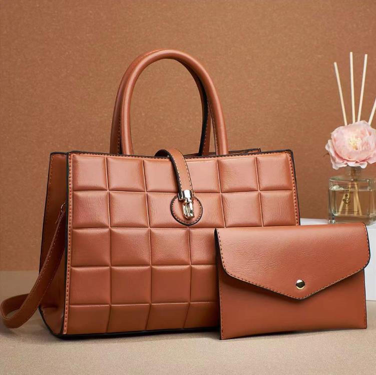 Women's Bags Spring/Summer Trendy Fashion Handbags Messenger Bags Retro Single Shoulder Large Capacity Bag, Burgundy
Women's Bags Spring/Summer Trendy Fashion Handbags Messenger Bags Retro Single Shoulder Large Capacity Bag, Burgundy