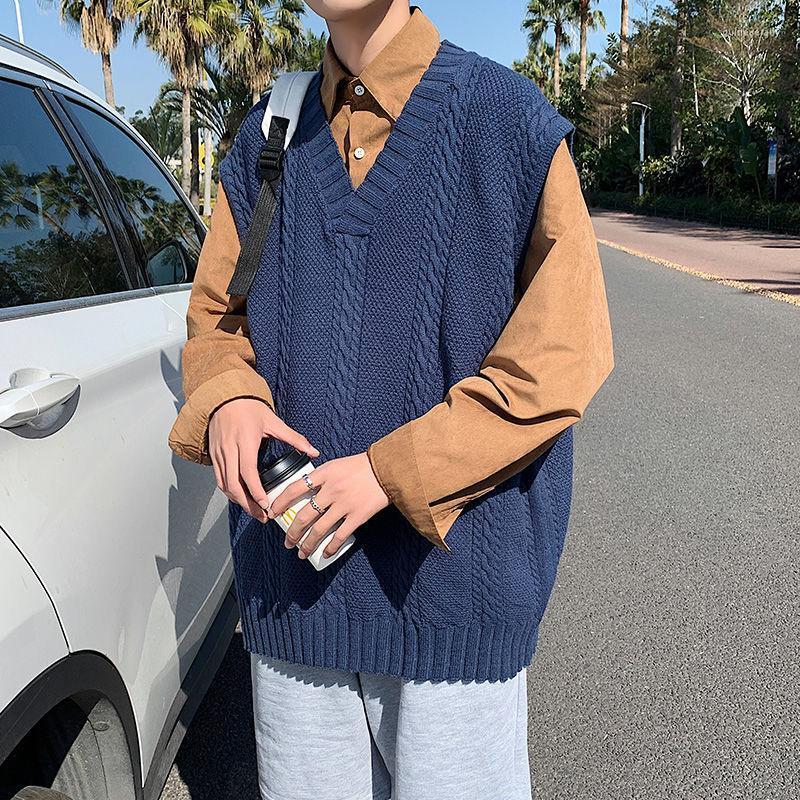 Men's Vests Spring Sweater Vest Fashion Retro Casual V-neck Knitted Pullover Men Streetwear Korean Loose Mens Clothes Guin22, Black
Men's Vests Spring Sweater Vest Fashion Retro Casual V-neck Knitted Pullover Men Streetwear Korean Loose Mens Clothes Guin22, Black