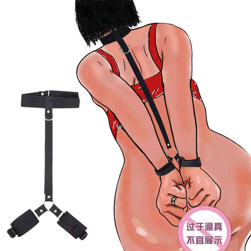 

NXY Sex Adult Toy Female Handcuff Neck Collar Wrist Mouth Gag Strap Fetish Sm Toys Woman Couples Bdsm Bondage Set Restraint Game Product 0507