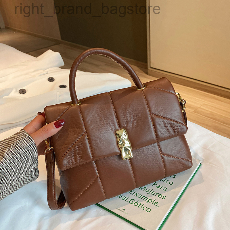 Designer Quilted Crossbody Bag Casual Top-handle Women Handbags Brands Soft Shoulder Bags for Women High Quality Tote Clutch New W220813, Brown
Designer Quilted Crossbody Bag Casual Top-handle Women Handbags Brands Soft Shoulder Bags for Women High Quality Tote Clutch New W220813, Brown