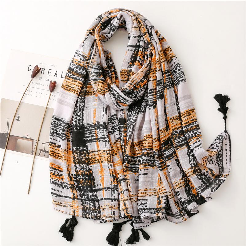Scarves Fashion Ombre Paisley Plaid Tassel Viscose Shawl Scarf Lady High Quality Soft Pashmina Hijab And Wraps Foulard Muslim SjaalScarves
Scarves Fashion Ombre Paisley Plaid Tassel Viscose Shawl Scarf Lady High Quality Soft Pashmina Hijab And Wraps Foulard Muslim SjaalScarves