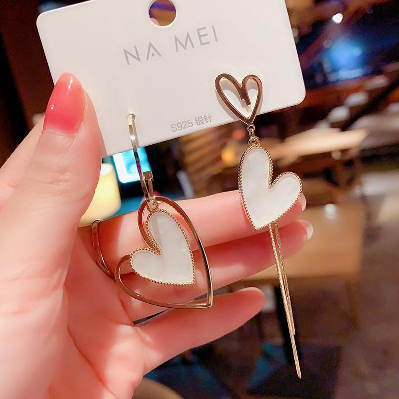 Dangle & Chandelier Arrival Acrylic Vintage Asymmetric Love Tassel Earrings For Women Sweet Metal Jewelry Oorbellen GiftDangle
Dangle & Chandelier Arrival Acrylic Vintage Asymmetric Love Tassel Earrings For Women Sweet Metal Jewelry Oorbellen GiftDangle