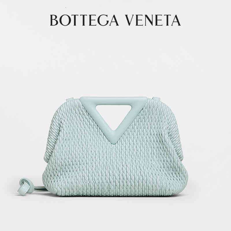 Designer Bags B0ttegass Venetasss Luxury 2022 new women's point handbag, Washed duck blue
Designer Bags B0ttegass Venetasss Luxury 2022 new women's point handbag, Washed duck blue