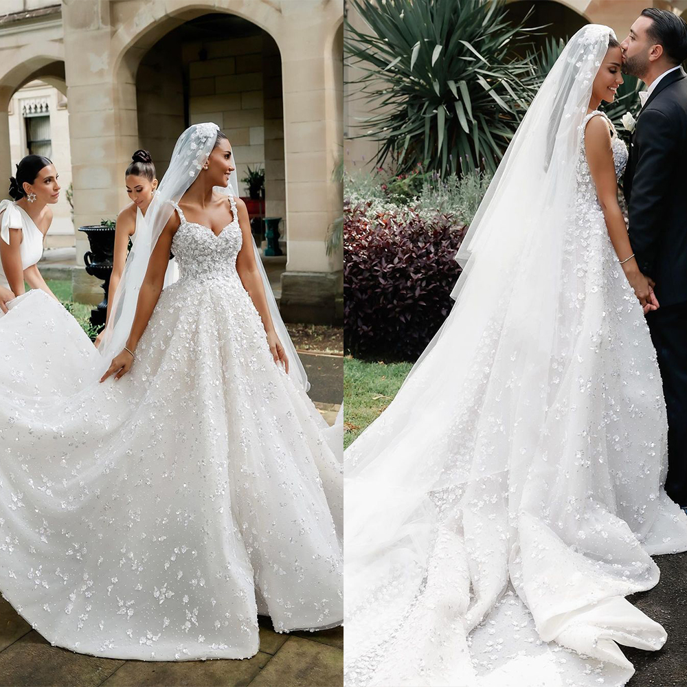 Sexy Floral A Line Wedding Dress Spaghetti Straps Applique Sleeveless Custom Made Saudi Arabic Bridal Gown Vestios De Novia