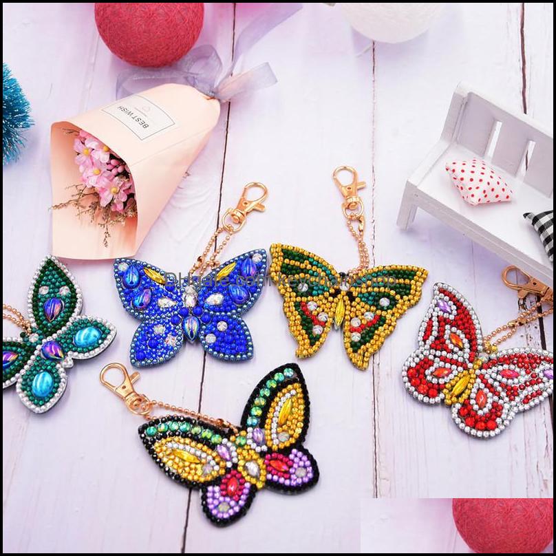 Keychains Fashion Accessories Fostfo 5Pcs/Lot Diy Fl Drill Rhinestone Keychain Colorf Russian Doll Butterfly Love Heart Dh1Zg
Keychains Fashion Accessories Fostfo 5Pcs/Lot Diy Fl Drill Rhinestone Keychain Colorf Russian Doll Butterfly Love Heart Dh1Zg