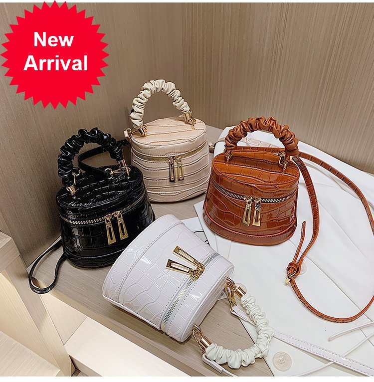 Tide Brand Wholesale Portable Small Women's New Trendy Style Messenger Texture Pattern Fashion Trend Shoulder Crossbody Bags, White
Tide Brand Wholesale Portable Small Women's New Trendy Style Messenger Texture Pattern Fashion Trend Shoulder Crossbody Bags, White