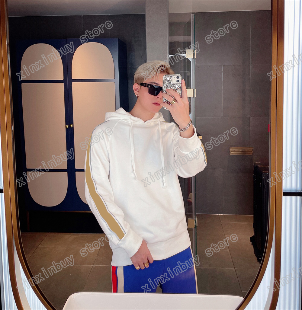 xinxinbuy Men designer Sweatshirts Hoodies Silver reflective strip Letter webbing cat cotton Sportswear Belt women high quality black white green M-2XL
xinxinbuy Men designer Sweatshirts Hoodies Silver reflective strip Letter webbing cat cotton Sportswear Belt women high quality black white green M-2XL