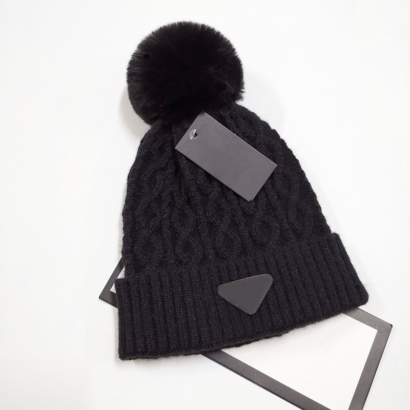 Knitted Hat Beanie Cap Designer Skull Caps for Man Woman Winter Hats 5 Color Top Quality, Red
Knitted Hat Beanie Cap Designer Skull Caps for Man Woman Winter Hats 5 Color Top Quality, Red