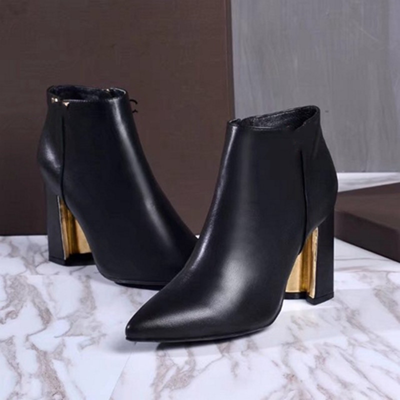 Winter Nice Brand Thick Heels Chelsea Boot Discovery Women's Ankle Boots Crisscrossing Strap Crafted Black Calf Leather Lady Martin Booties Party Wedding EU35-42, Contact for other shoes
Winter Nice Brand Thick Heels Chelsea Boot Discovery Women's Ankle Boots Crisscrossing Strap Crafted Black Calf Leather Lady Martin Booties Party Wedding EU35-42, Contact for other shoes