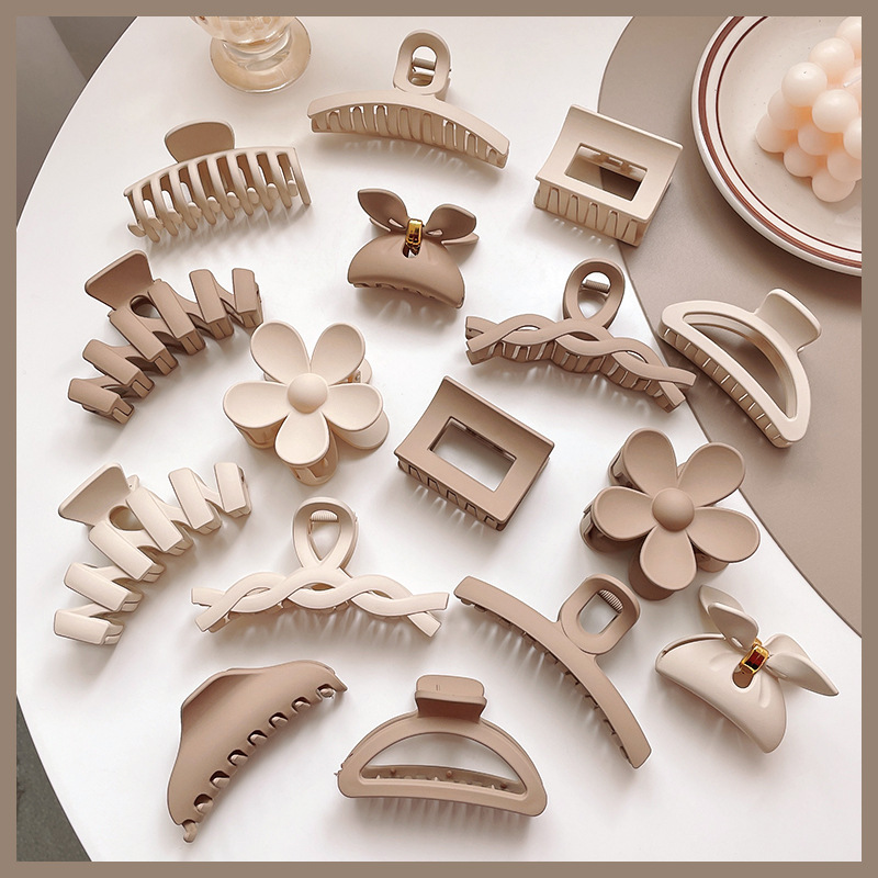 Light Brown Hair Clamps for Women Thin Thick Curly Hair 90's Strong Hold with Various Shpes Flower Square
Light Brown Hair Clamps for Women Thin Thick Curly Hair 90's Strong Hold with Various Shpes Flower Square