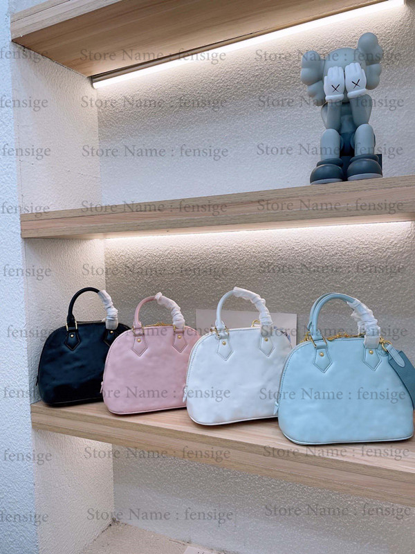 Designer Squire ALMA BAG Shell Bag Women Handbags Brand Tote Leather totes Shoulder Bags
Designer Squire ALMA BAG Shell Bag Women Handbags Brand Tote Leather totes Shoulder Bags