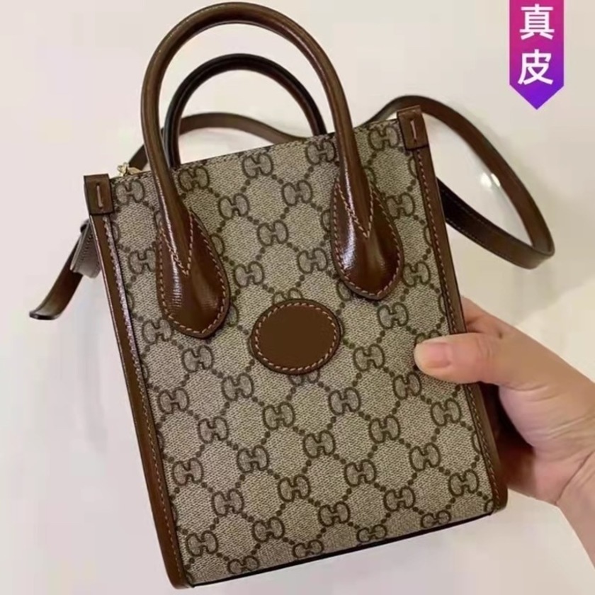 20% off sitewide 2022 Top Design Luxury Bags luxury accessories family spring Yanlin same Mini Tote Bag Leather zither bag, Red
20% off sitewide 2022 Top Design Luxury Bags luxury accessories family spring Yanlin same Mini Tote Bag Leather zither bag, Red