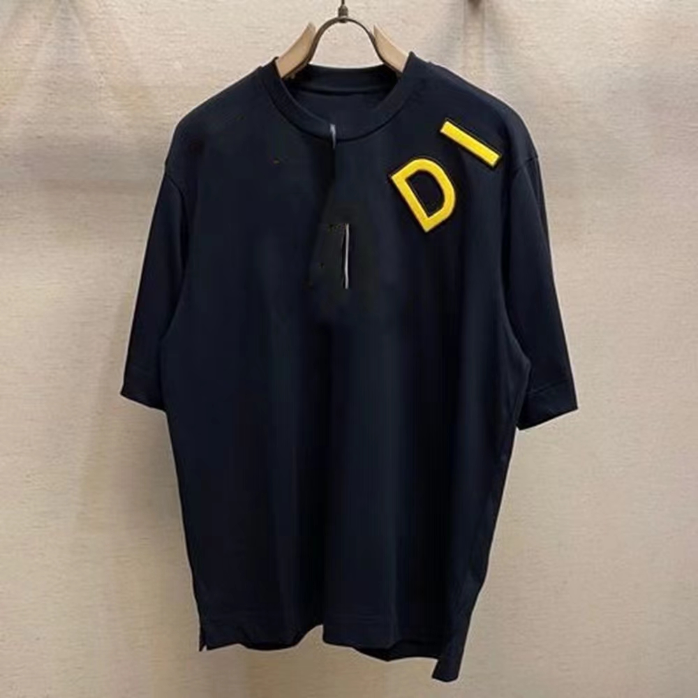 Fashion trend men's casual Designer t shirts ladies breathable short sleeves wholesale high-quality 100% cotton Men T shirt women Tees Polos, Black
Fashion trend men's casual Designer t shirts ladies breathable short sleeves wholesale high-quality 100% cotton Men T shirt women Tees Polos, Black