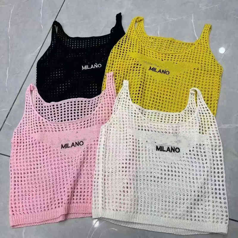 Luxury Womens Knitted Vest Designer Lady Knits Wear Triangular Badge Hollow Front Letter Girl Sexy Sleeveless Perspective Tshirt Embroidery, Consultative service
Luxury Womens Knitted Vest Designer Lady Knits Wear Triangular Badge Hollow Front Letter Girl Sexy Sleeveless Perspective Tshirt Embroidery, Consultative service