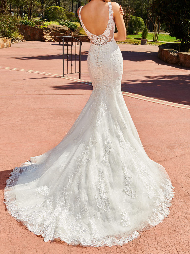 Lace Mermaid Wedding Dresses Floral Applique with Beading Sequins Sweep Train Bridal Gowns with Cape