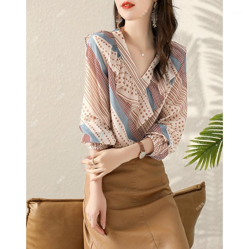 Women' Blouses & Shirts Chiffon Blouse Print V-neck Girl' Shirt Summer Loose Lace Plus Size Long Sleeve Top Casual Office Lady Blusas Hout, Photo color
Women' Blouses & Shirts Chiffon Blouse Print V-neck Girl' Shirt Summer Loose Lace Plus Size Long Sleeve Top Casual Office Lady Blusas Hout, Photo color
