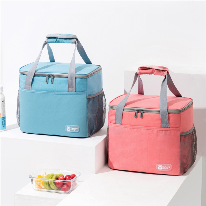 Designer Bag Portable Lunch Bag with Insulation Thickened Aluminum Foil Waterproof 25.5CM, Gift bags
Designer Bag Portable Lunch Bag with Insulation Thickened Aluminum Foil Waterproof 25.5CM, Gift bags