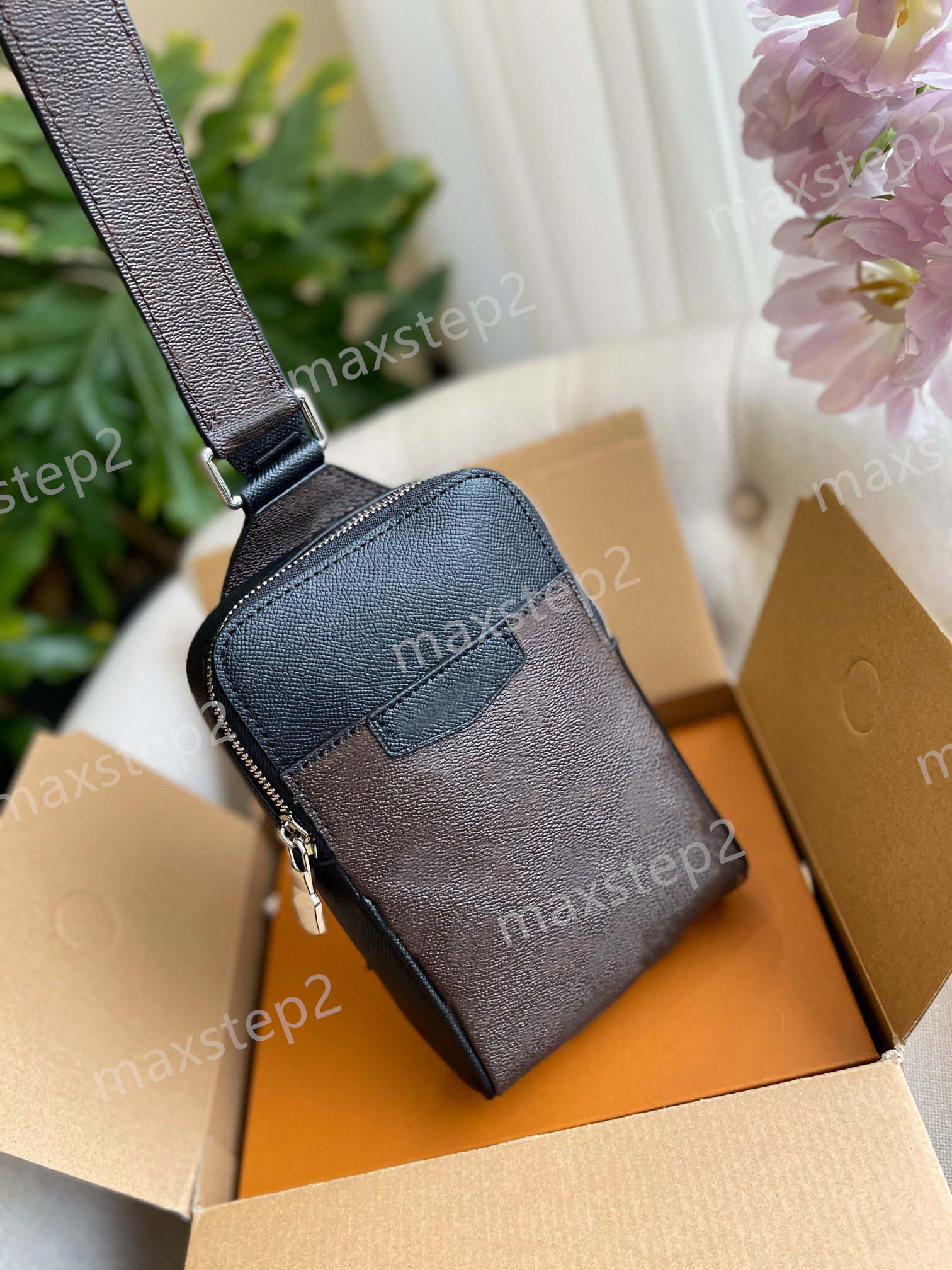 Men belt bags fashion brown black letter canvas with leather luxurys designers bags chest bag crossbodyTote
Men belt bags fashion brown black letter canvas with leather luxurys designers bags chest bag crossbodyTote