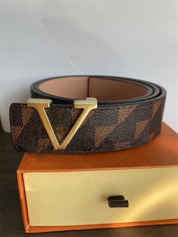 Mens Designer Belts For Men Women Genuine Leather ladies jeans belt Smooth Buckle Black Silver Gold buckle casual strap Orange box packaging., No box
Mens Designer Belts For Men Women Genuine Leather ladies jeans belt Smooth Buckle Black Silver Gold buckle casual strap Orange box packaging., No box