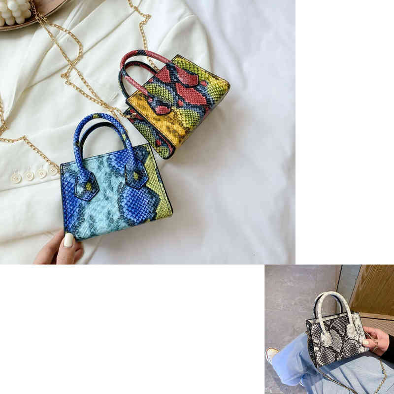 Designer Fashion Cc Even Bag Woman Spring and Summer Personalized Snake Pattern Portable Small Female New VersatileMessenger Chain Fashion Bag, Black
Designer Fashion Cc Even Bag Woman Spring and Summer Personalized Snake Pattern Portable Small Female New VersatileMessenger Chain Fashion Bag, Black