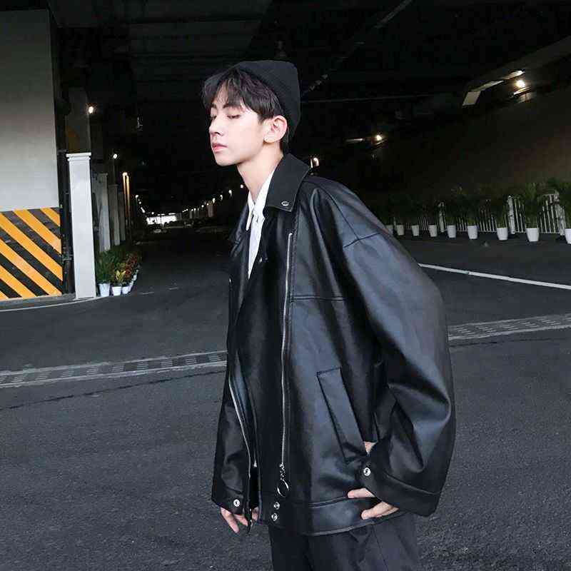 Motorcycle leather jacket men's loose Korean ulzzang long-sleeved jacket lovers short coat Chic trend vintage versatile techwear T220728, Black
Motorcycle leather jacket men's loose Korean ulzzang long-sleeved jacket lovers short coat Chic trend vintage versatile techwear T220728, Black