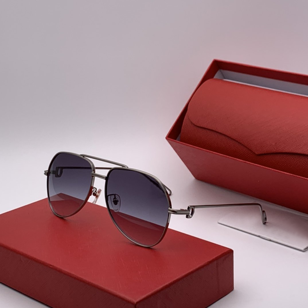 Fashion Designer carti luxury Cool sunglasses Gold frame red Woman pilot mens horseshoe clasp frames art lens coating blue women eyewear Business casual men
Fashion Designer carti luxury Cool sunglasses Gold frame red Woman pilot mens horseshoe clasp frames art lens coating blue women eyewear Business casual men