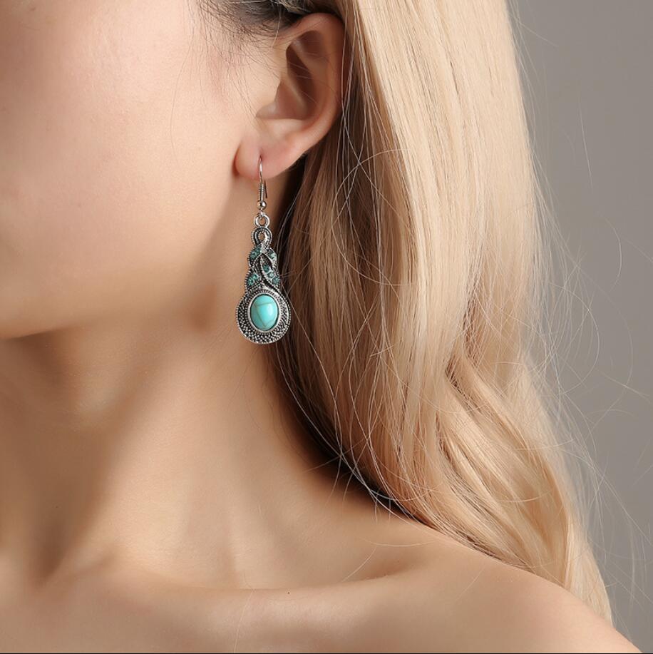 Bohemian Antique Gold Color Long Water Drop Tassel Earrings Charm for Women Vintage Colorful Geometric Dangle Earrings Jewelry
Bohemian Antique Gold Color Long Water Drop Tassel Earrings Charm for Women Vintage Colorful Geometric Dangle Earrings Jewelry