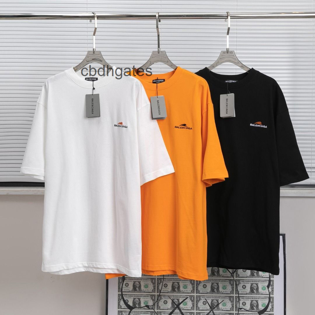 Balencaigass T shirts Designer T Shirts Mens Tshirts Paris 22 Short Sleeve T-shirt Men's Casual Short Sleeve, White
Balencaigass T shirts Designer T Shirts Mens Tshirts Paris 22 Short Sleeve T-shirt Men's Casual Short Sleeve, White