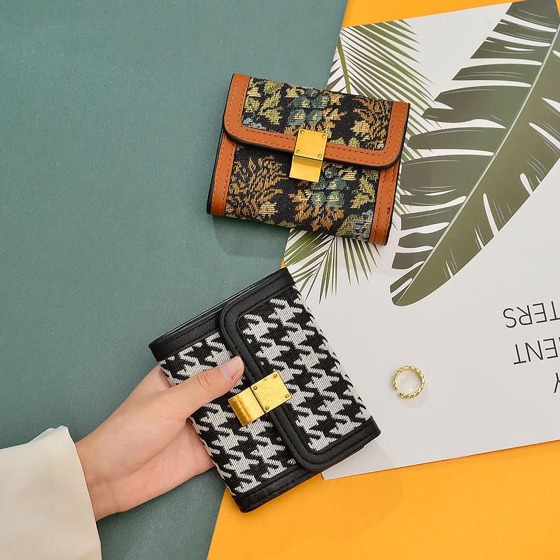 Evening Bags Fashion Women's Wallet Female Short Wallets Plaid Card Pouch Handbag For Women Coin PU Leather Purses Holder B146Evening
Evening Bags Fashion Women's Wallet Female Short Wallets Plaid Card Pouch Handbag For Women Coin PU Leather Purses Holder B146Evening