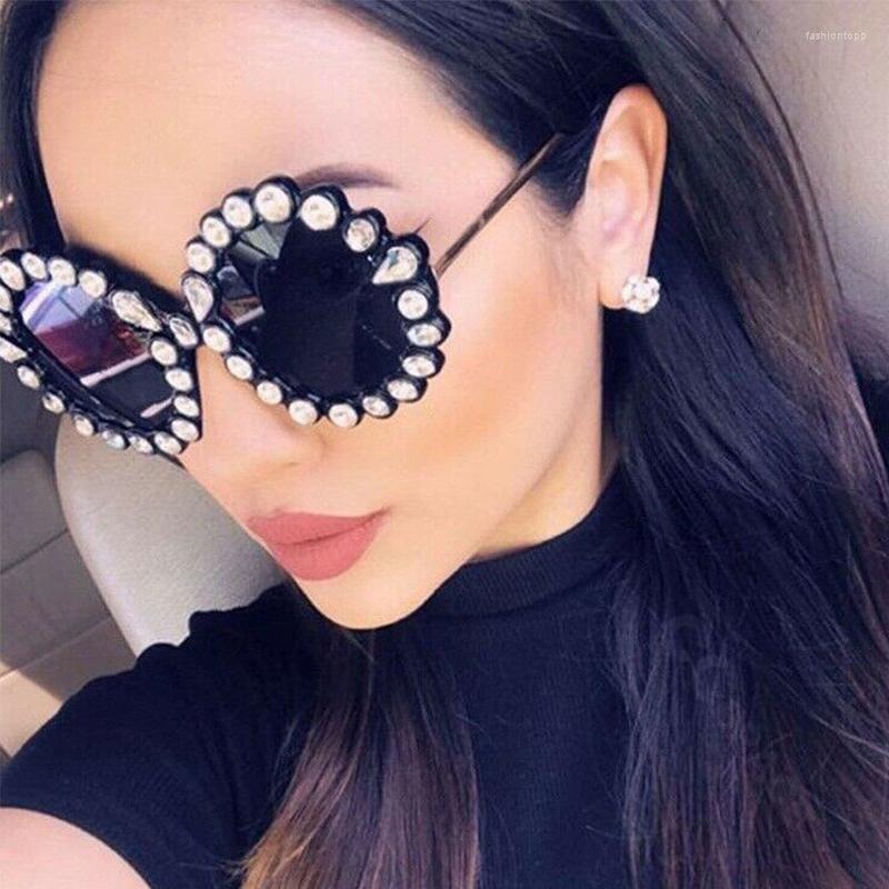Sunglasses Women Retro Fashion Designer Round Oversized Luxury Crystal Eyewear Ladies Eye Clear Shade GlassesSunglasses
Sunglasses Women Retro Fashion Designer Round Oversized Luxury Crystal Eyewear Ladies Eye Clear Shade GlassesSunglasses