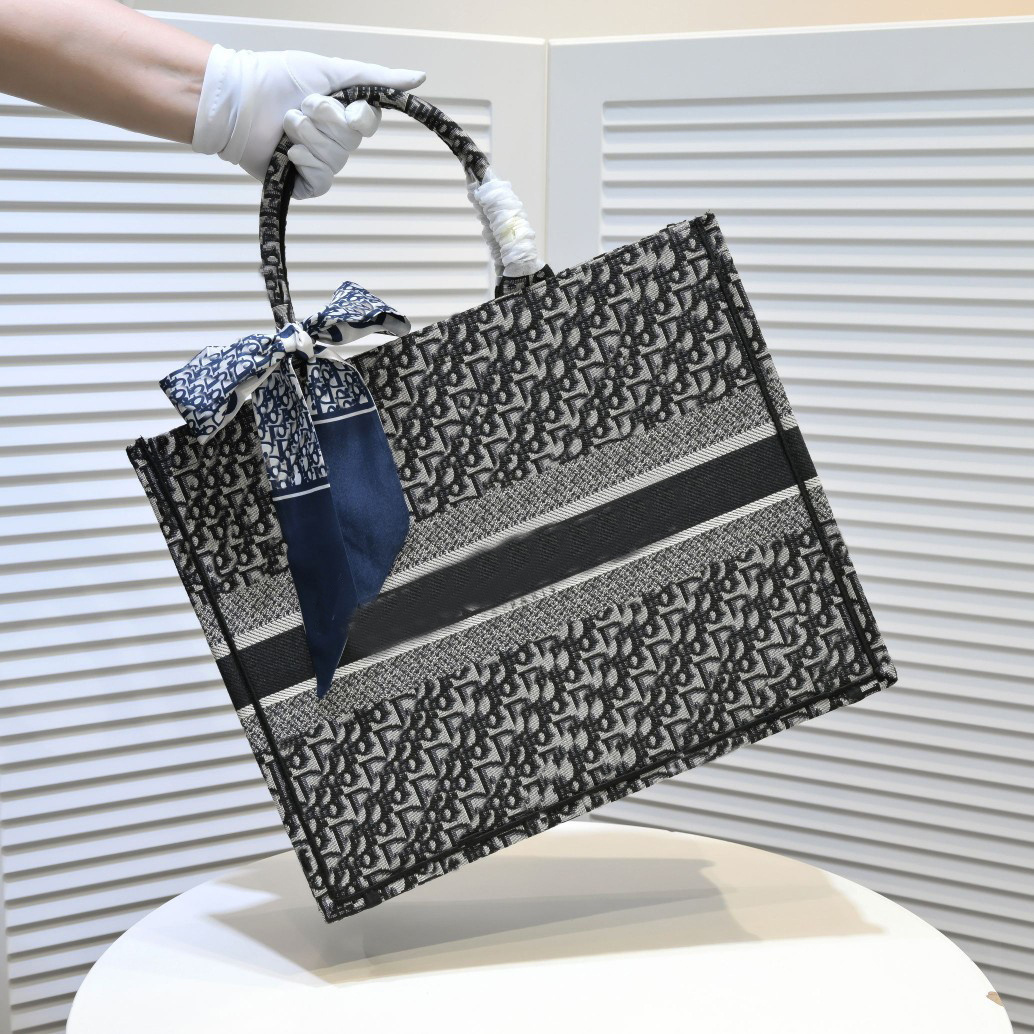 Luxury Designers Shopping Bag Tote Shoulder Bags Crossbody Bag Die Letters Louiseity Flowers Floral Ysls One Handle Women Handbags Totes Viutonity ab9
Luxury Designers Shopping Bag Tote Shoulder Bags Crossbody Bag Die Letters Louiseity Flowers Floral Ysls One Handle Women Handbags Totes Viutonity ab9