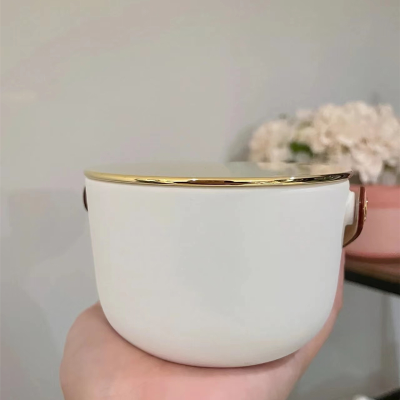 design famous Men Fragrance perfume bougie parfumee perfumed scented incense spray women Portable Fragrance long lasting gentleman amazing smell Best quality
design famous Men Fragrance perfume bougie parfumee perfumed scented incense spray women Portable Fragrance long lasting gentleman amazing smell Best quality
