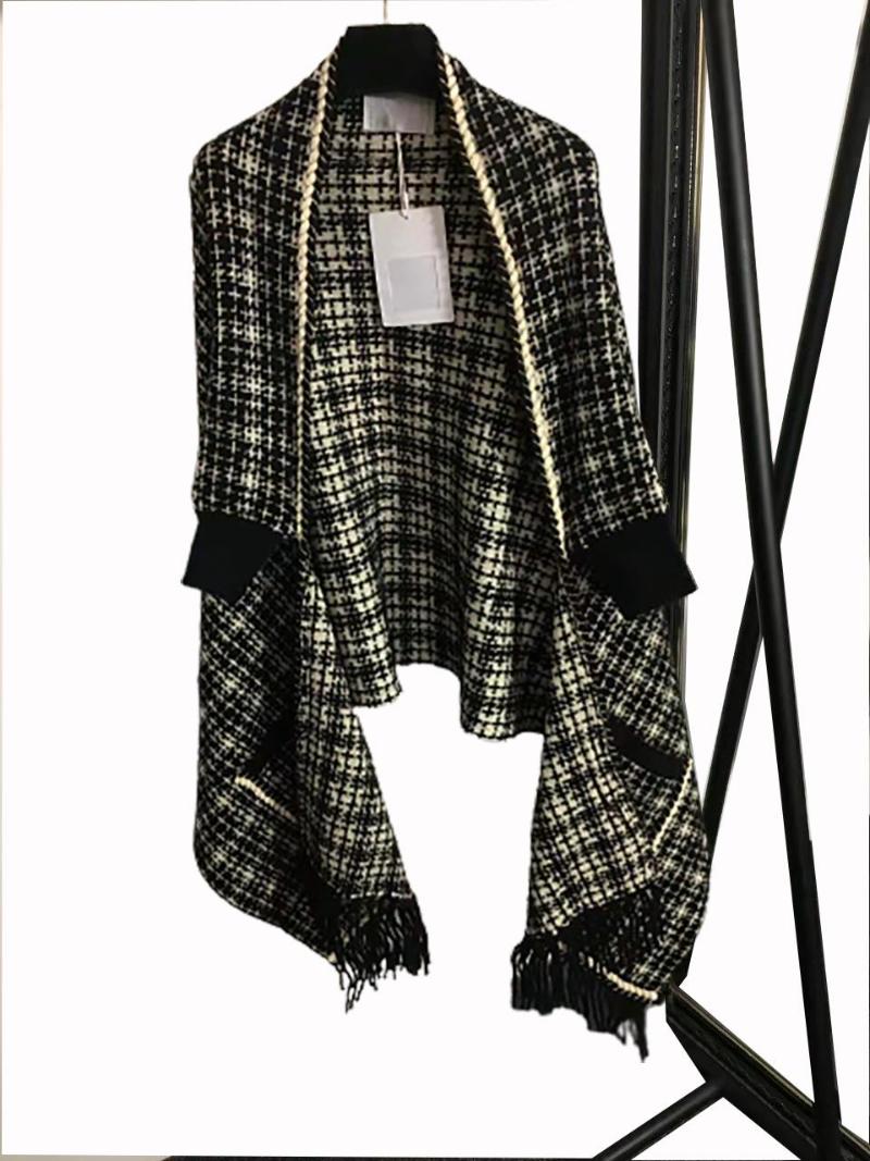 Women's Cape Knitted Hooded Shawl Autumn And Winter Fashion High Quality Classic Loose Sweater Luxury Cardigan Poncho Coat ClothingWomen's
Women's Cape Knitted Hooded Shawl Autumn And Winter Fashion High Quality Classic Loose Sweater Luxury Cardigan Poncho Coat ClothingWomen's