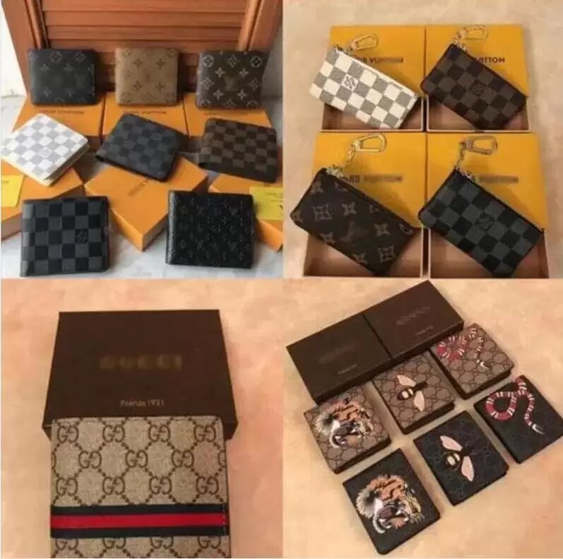 Top Luxury Leather Wallets Fashion Designer Wallets Retro Handbag For Men Classic Card Holders Coin Purse Famous Clutch Wallet, Not sold separately
Top Luxury Leather Wallets Fashion Designer Wallets Retro Handbag For Men Classic Card Holders Coin Purse Famous Clutch Wallet, Not sold separately