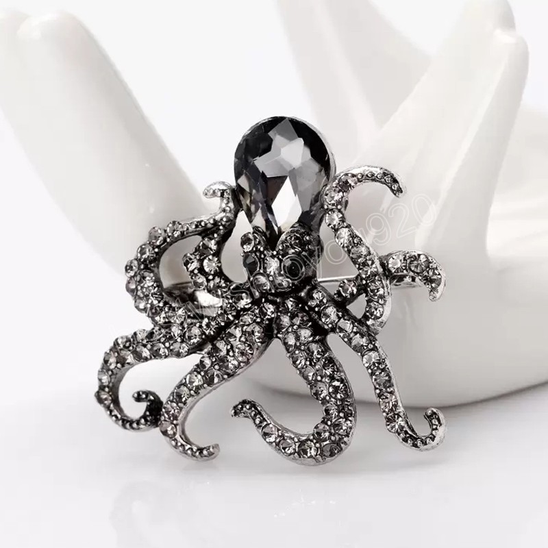 Octopus Brooch For Men Full Rhinestones Antique Silver Color Jewelry Pin Brooches Accessories