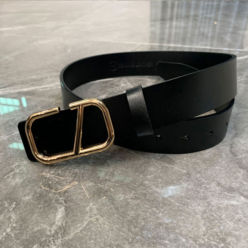 Luxury designer belt classic solid color letter belts for designers Vintage Pin needle Buckle Beltss 4colors Width 3.8 cm size 100-125 good
Luxury designer belt classic solid color letter belts for designers Vintage Pin needle Buckle Beltss 4colors Width 3.8 cm size 100-125 good