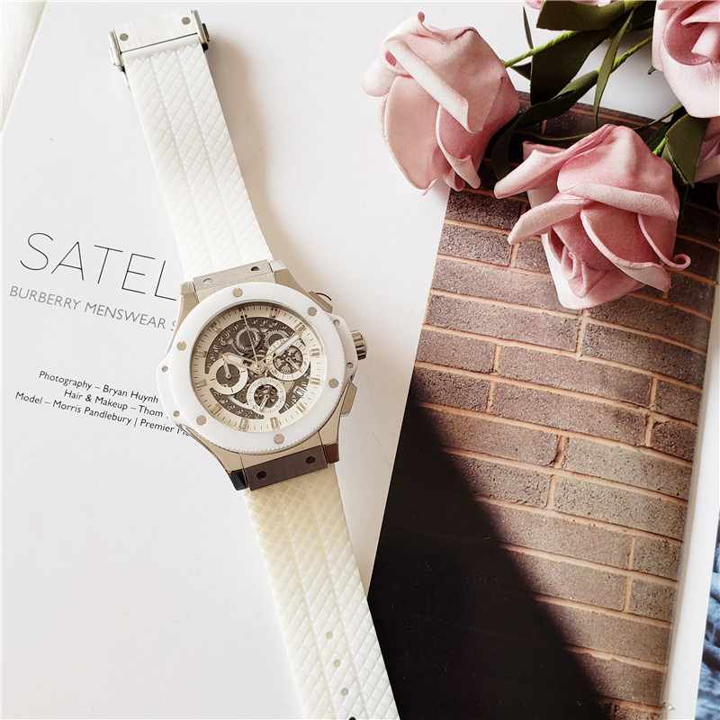 Summer classic waterproof multi-function watch diving leisure BUSINESS AAA gift 42mm, White
Summer classic waterproof multi-function watch diving leisure BUSINESS AAA gift 42mm, White