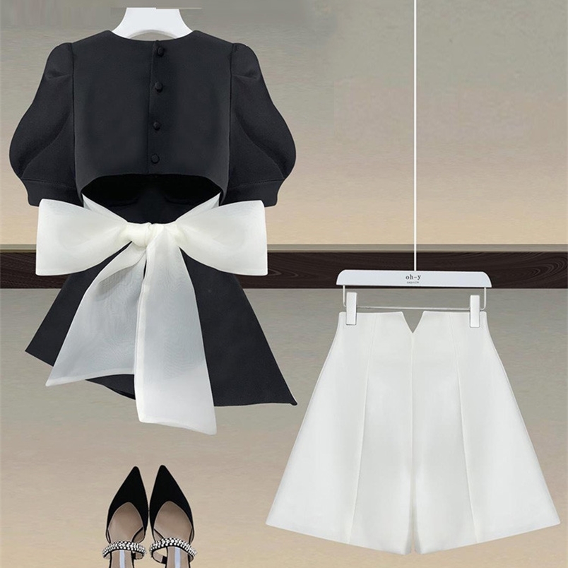 Summer Two Pieces Set Office Ladies Backless Bow Blazer Top And Midi Shorts Sets Women Clothing 220613, Picture
Summer Two Pieces Set Office Ladies Backless Bow Blazer Top And Midi Shorts Sets Women Clothing 220613, Picture