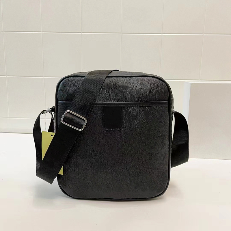 Fashion Designer Shoulder Bags Handbags Clutch Man Woman Sports Leisure Cross body chest Bag Fashion Black Letter Print PU Leather Coin Purse Day Packs Handbag, Others
Fashion Designer Shoulder Bags Handbags Clutch Man Woman Sports Leisure Cross body chest Bag Fashion Black Letter Print PU Leather Coin Purse Day Packs Handbag, Others